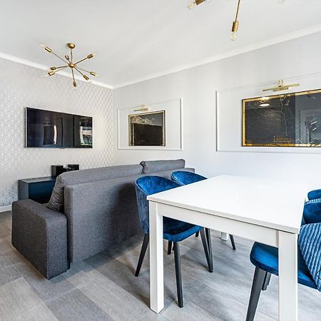 Comfort Inn Apartments - Gdansk,Angielska Grobla Kültér fotó