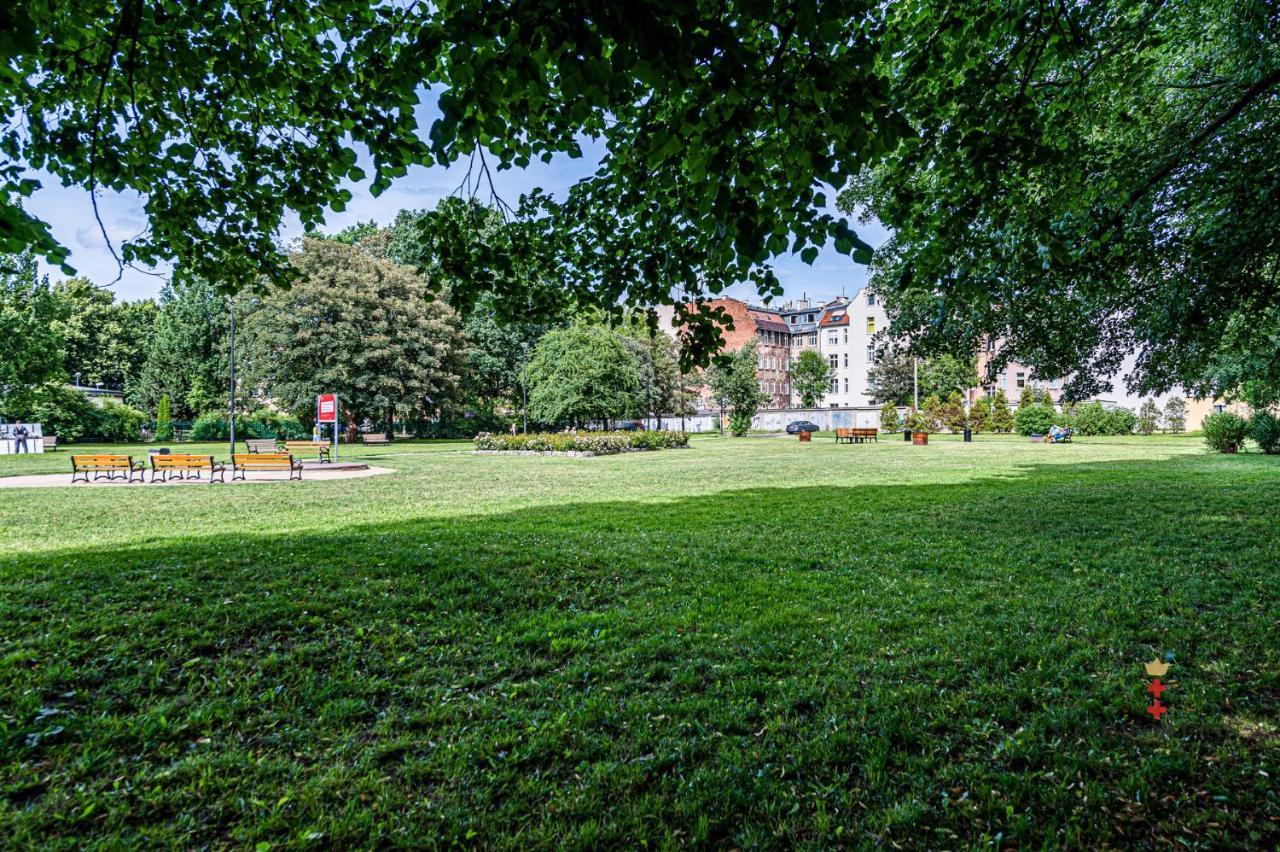 Comfort Inn Apartments - Gdansk,Angielska Grobla Kültér fotó